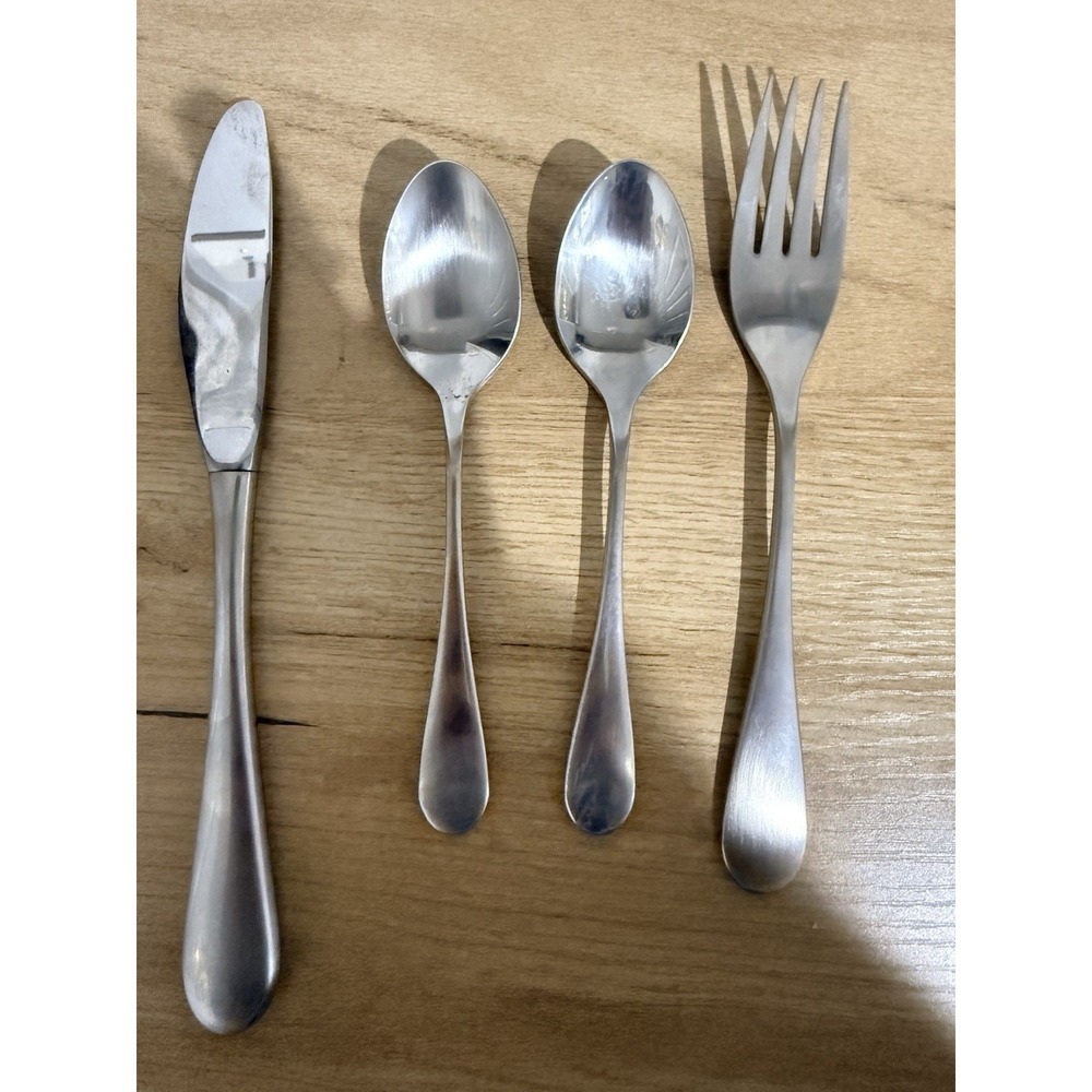 Oneida Lumos Dinner Knives Spoon Fork NEW